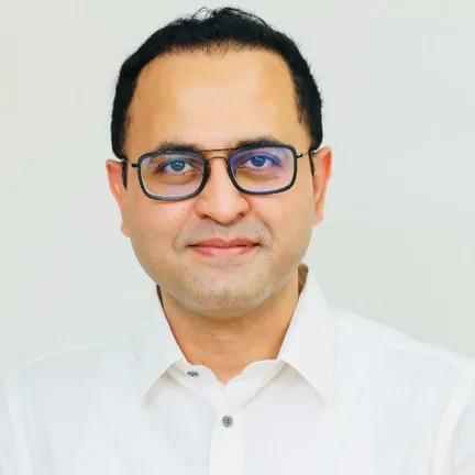 Dr. Piyush Naik